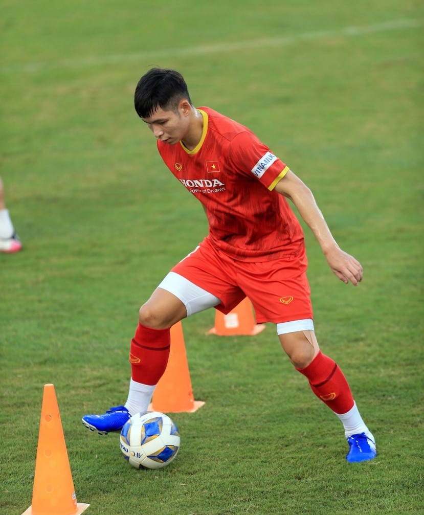 Quang Vinh trước nguy cơ chia tay Dubai Cup vì chấn thương. Ảnh: VFF Quang Vinh trước nguy cơ chia tay Dubai Cup vì chấn thương. Ảnh: VFF