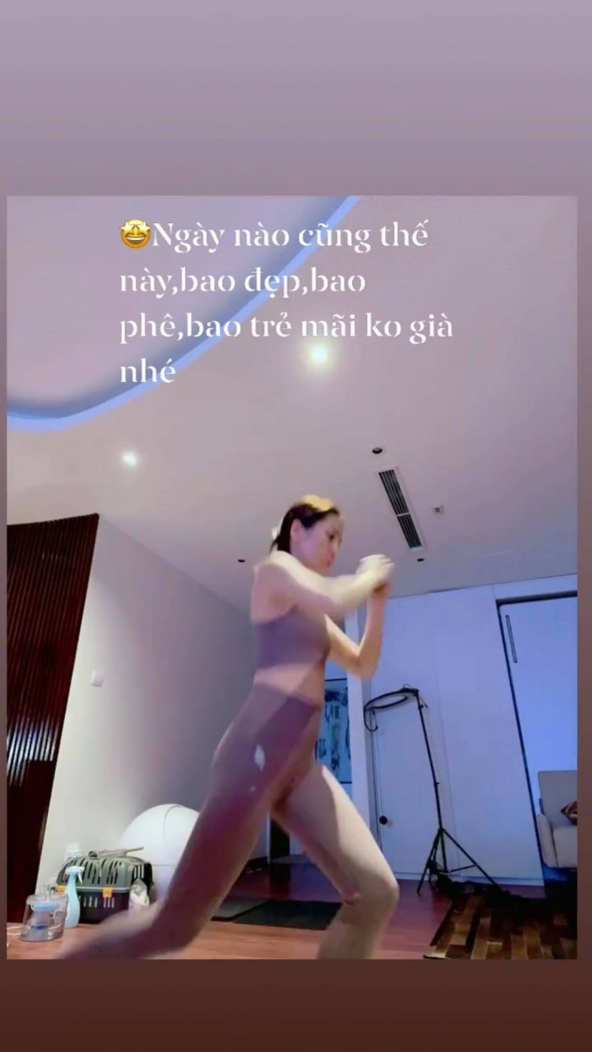 Lệ Quyên có pha khoe body phản chủ, camera bóc luôn khuyết điểm 'ảo lòi' - Ảnh 1 Lệ Quyên có pha khoe body phản chủ, camera bóc luôn khuyết điểm 'ảo lòi' - Ảnh 1