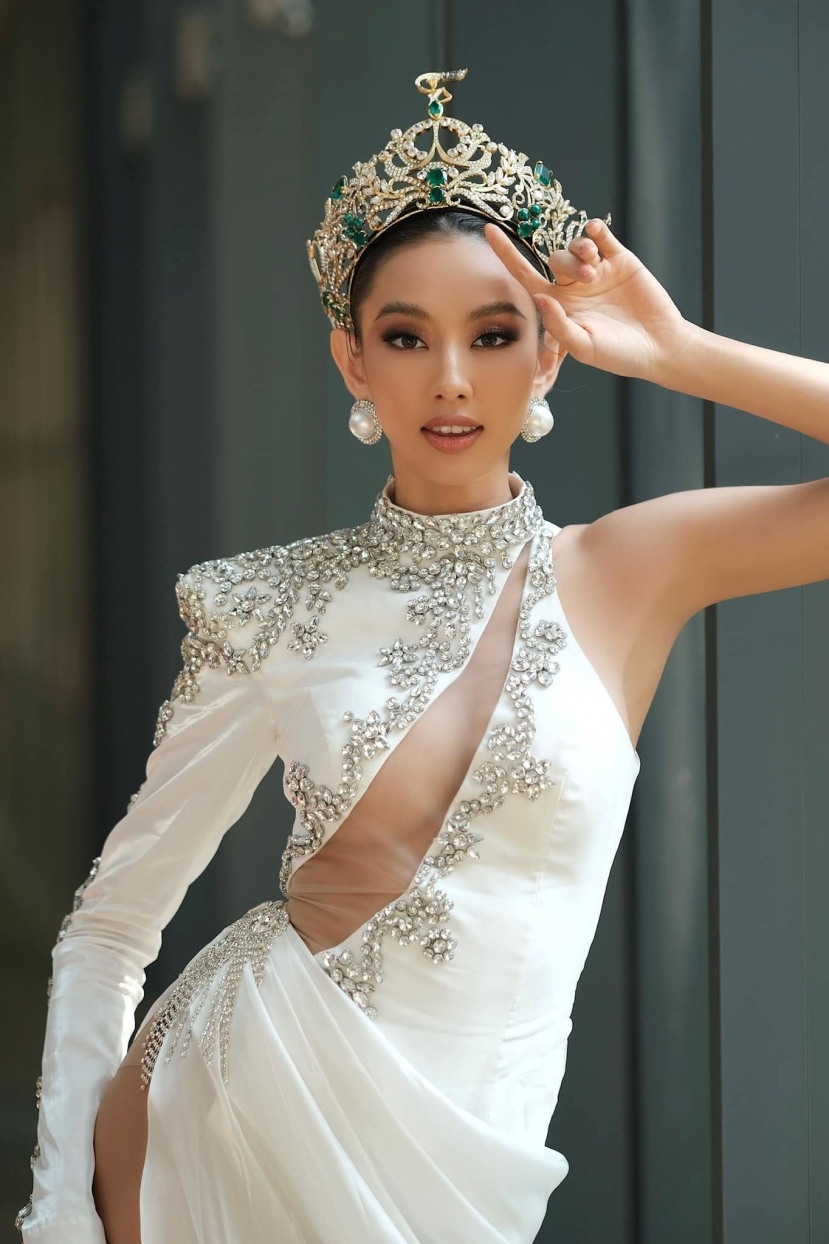 Sở hữu body nóng bỏng, Thuỳ Tiên không ngại diện những bộ đồ khoe da thịt. Sở hữu body nóng bỏng, Thuỳ Tiên không ngại diện những bộ đồ khoe da thịt.