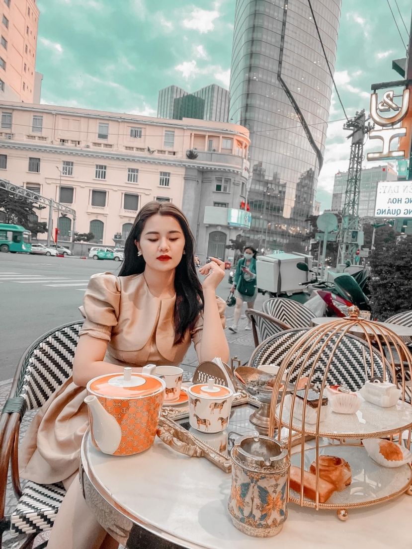 Ngỡ ngàng với diện xinh đẹp ngút trời của bà xã Quế Ngọc Hải dù đã qua 1 lần sinh nở - Ảnh 7 Ngỡ ngàng với diện xinh đẹp ngút trời của bà xã Quế Ngọc Hải dù đã qua 1 lần sinh nở - Ảnh 7