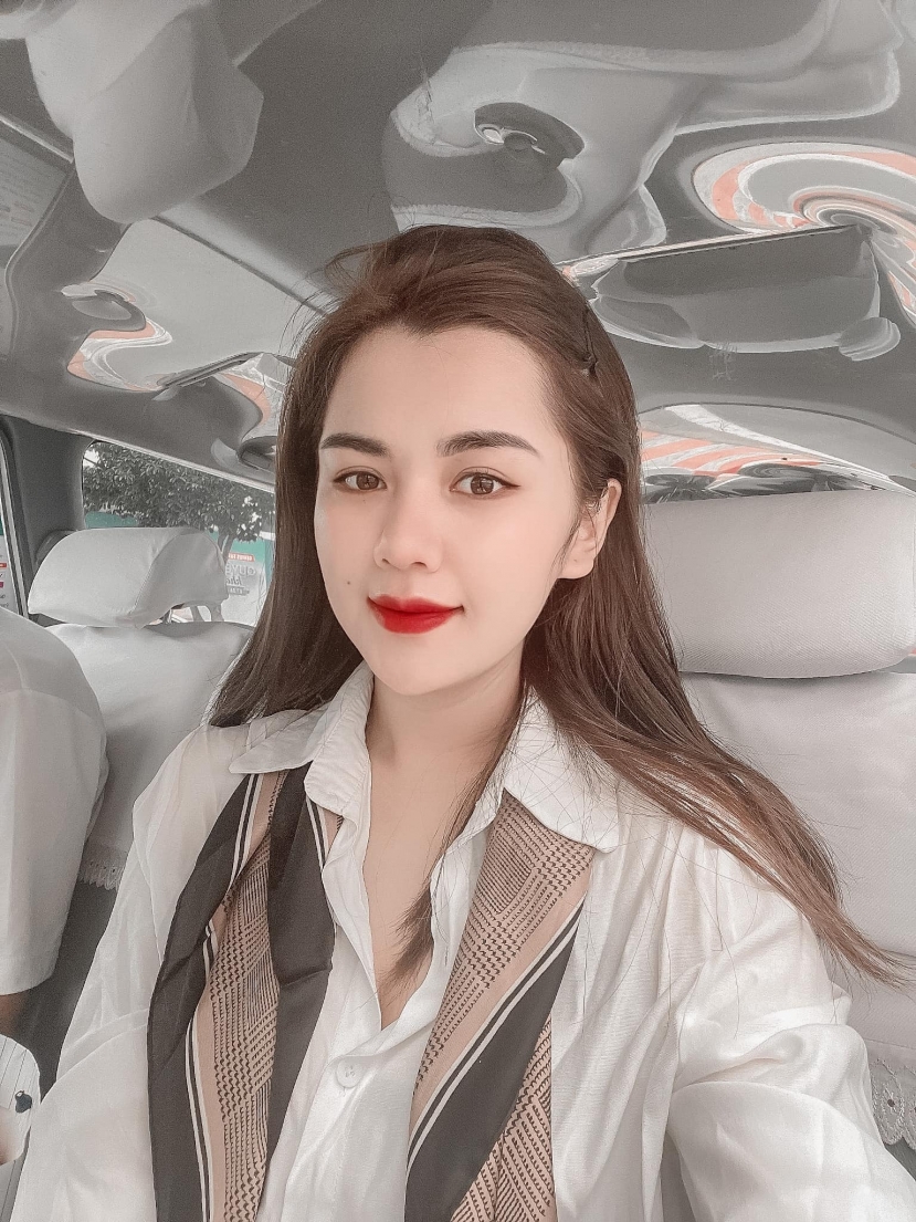 Ngỡ ngàng với diện xinh đẹp ngút trời của bà xã Quế Ngọc Hải dù đã qua 1 lần sinh nở - Ảnh 5 Ngỡ ngàng với diện xinh đẹp ngút trời của bà xã Quế Ngọc Hải dù đã qua 1 lần sinh nở - Ảnh 5
