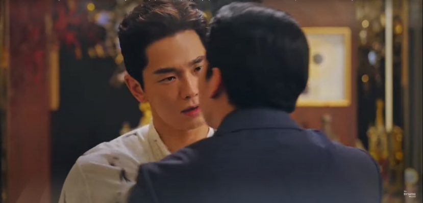 Penthouse 3 - Cuộc chiến thượng lưu 3 tập 4 preview: Oh Yooh Hee phát hiện bí mật 'động trời', sắp bị Ju Dan Tae cho 'bay màu'? - Ảnh 4 Penthouse 3 - Cuộc chiến thượng lưu 3 tập 4 preview: Oh Yooh Hee phát hiện bí mật 'động trời', sắp bị Ju Dan Tae cho 'bay màu'? - Ảnh 4