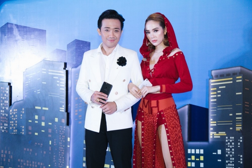 Minh Hằng bất ngờ bị phát hiện dành tình cảm đặc biệt cho một người đàn ông đã có vợ - Ảnh 2 Minh Hằng bất ngờ bị phát hiện dành tình cảm đặc biệt cho một người đàn ông đã có vợ - Ảnh 2