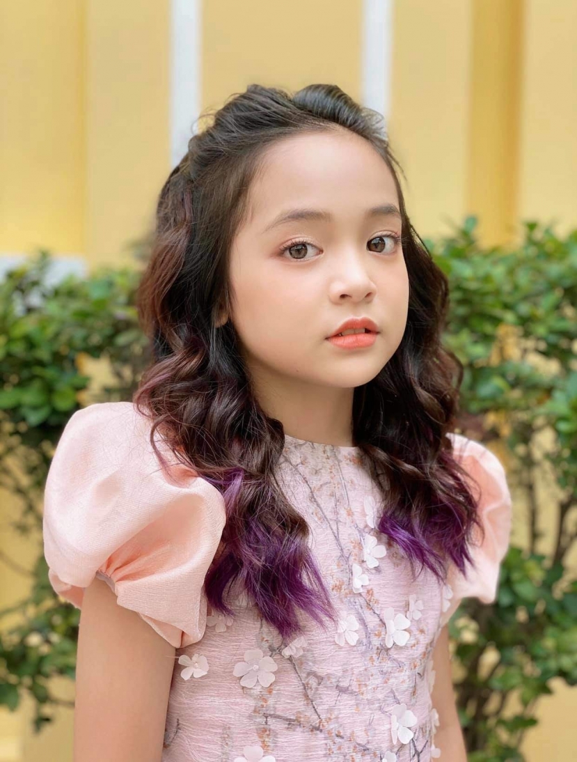 Cô bé lấy hết nước mắt của khán giả trên VTV3 được Mạnh Trường và loạt nam thần cưng hết mực - Ảnh 5 Cô bé lấy hết nước mắt của khán giả trên VTV3 được Mạnh Trường và loạt nam thần cưng hết mực - Ảnh 5