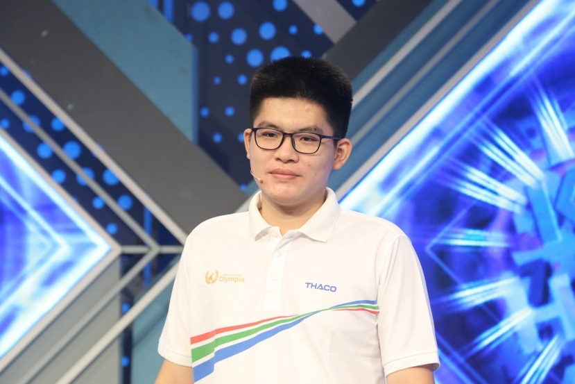 Nguyễn Hoàng Khánh xứng đáng nhận được sự tôn trọng và là tấm gương về học tập sau tất cả những gì em đã thể hiện. Ảnh: Internet Nguyễn Hoàng Khánh xứng đáng nhận được sự tôn trọng và là tấm gương về học tập sau tất cả những gì em đã thể hiện. Ảnh: Internet