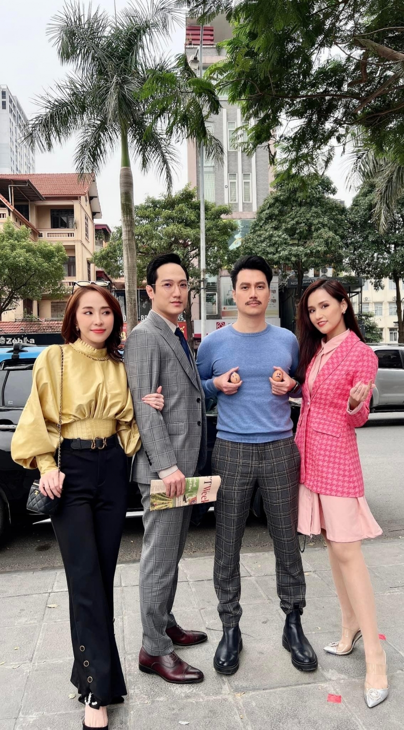 Quỳnh Nga thân mật bên Chí Nhân. Ảnh: FBNV Quỳnh Nga thân mật bên Chí Nhân. Ảnh: FBNV