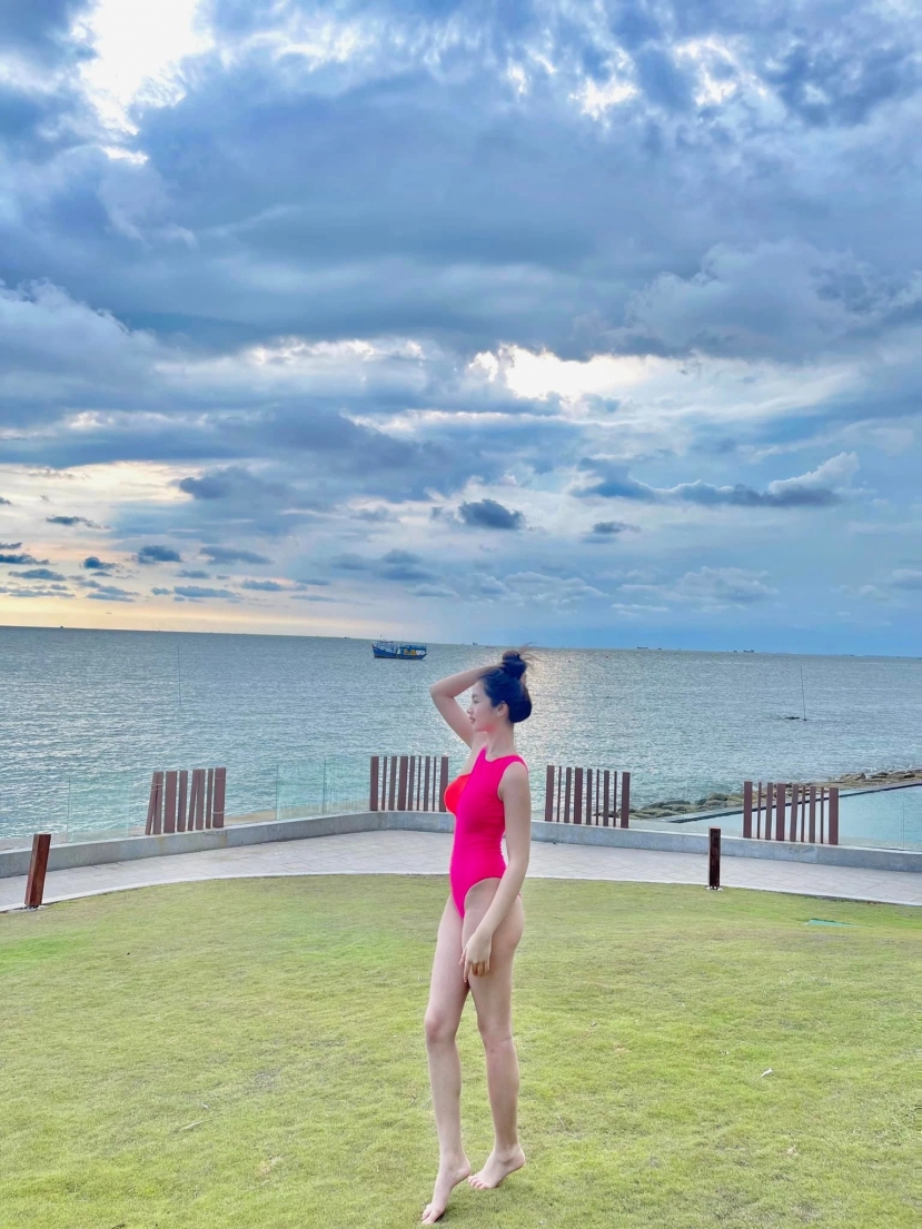 Cẩm Đan cực gợi cảm trong loạt ảnh mới. Ảnh: FBNV Cẩm Đan cực gợi cảm trong loạt ảnh mới. Ảnh: FBNV