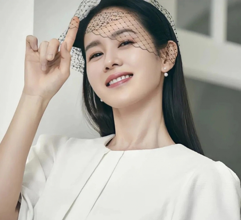 Chuyện lạ trong đám cưới Hyun Bin và Son Ye Jin khiến vị khách mời đặc biệt không khỏi ngỡ ngàng - Ảnh 2 Chuyện lạ trong đám cưới Hyun Bin và Son Ye Jin khiến vị khách mời đặc biệt không khỏi ngỡ ngàng - Ảnh 2