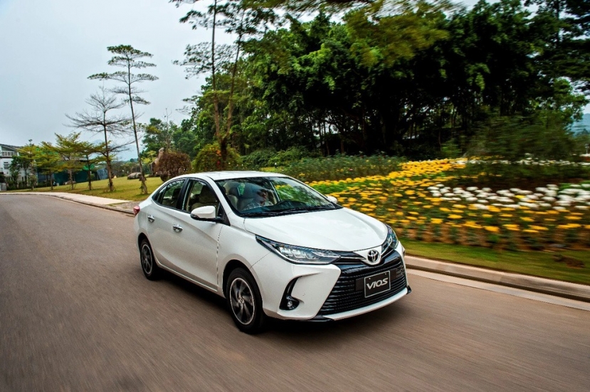 Vinfast Fadil của ông Phạm Nhật Vượng 'xô đổ' thành tựu 7 năm của Toyota Vios - Ảnh 3 Vinfast Fadil của ông Phạm Nhật Vượng 'xô đổ' thành tựu 7 năm của Toyota Vios - Ảnh 3