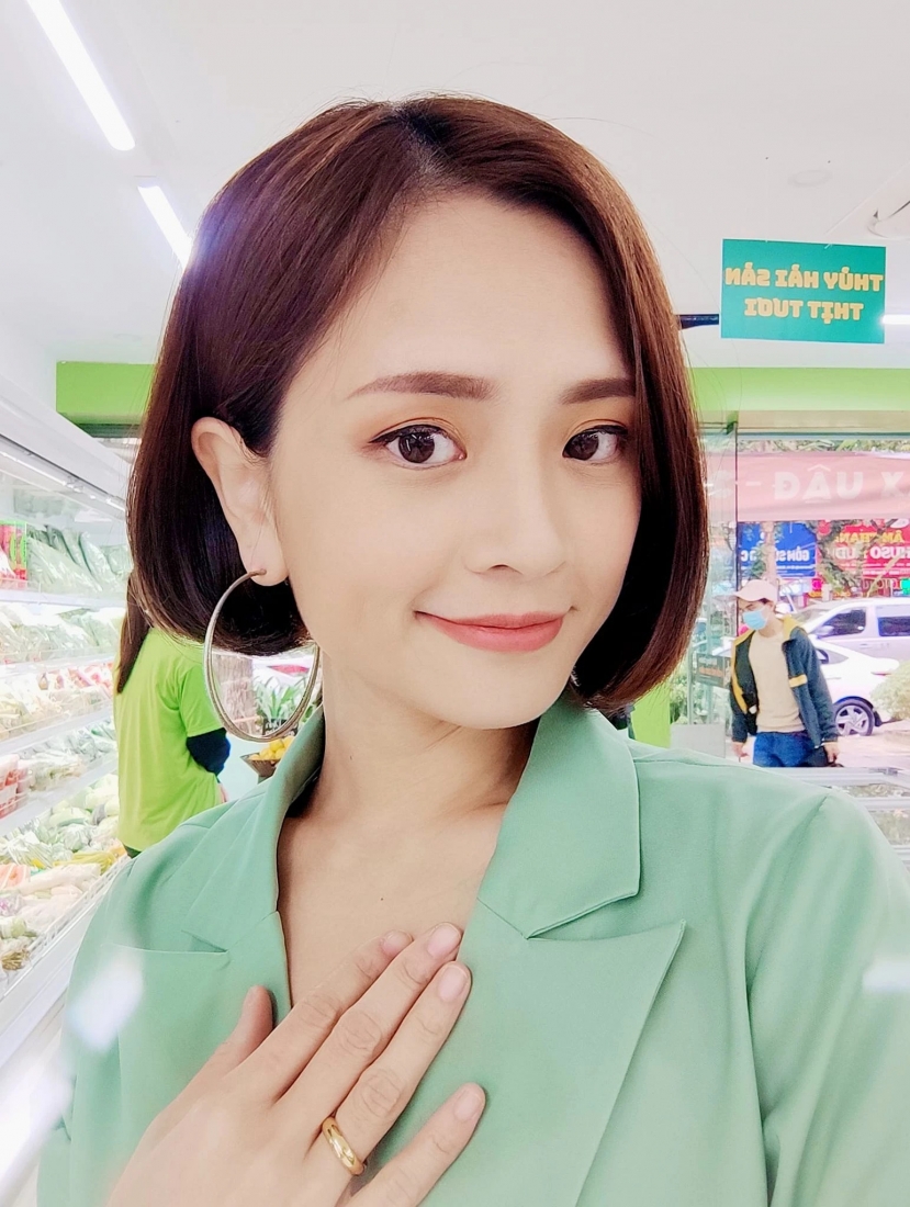 'Vợ' Tuấn Tú trong 'Anh Có Phải Đàn Ông Không' có style cực cuốn, nhìn là mê 'Vợ' Tuấn Tú trong 'Anh Có Phải Đàn Ông Không' có style cực cuốn, nhìn là mê