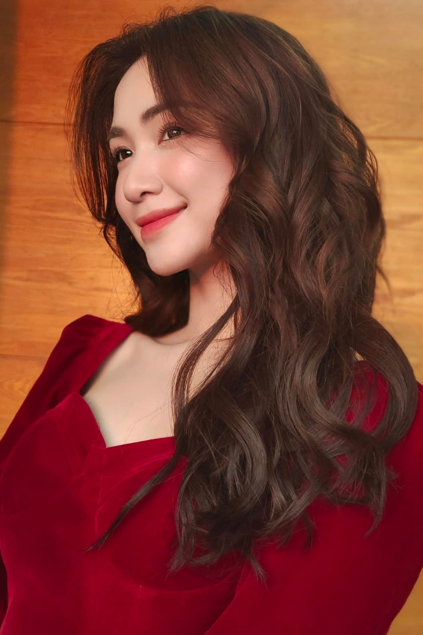 Hòa Minzy trưởng thành hậu ly hôn, xứng đáng 'phụ nữ đẹp khi không thuộc về ai' (Ảnh FBNV) Hòa Minzy trưởng thành hậu ly hôn, xứng đáng 'phụ nữ đẹp khi không thuộc về ai' (Ảnh FBNV)