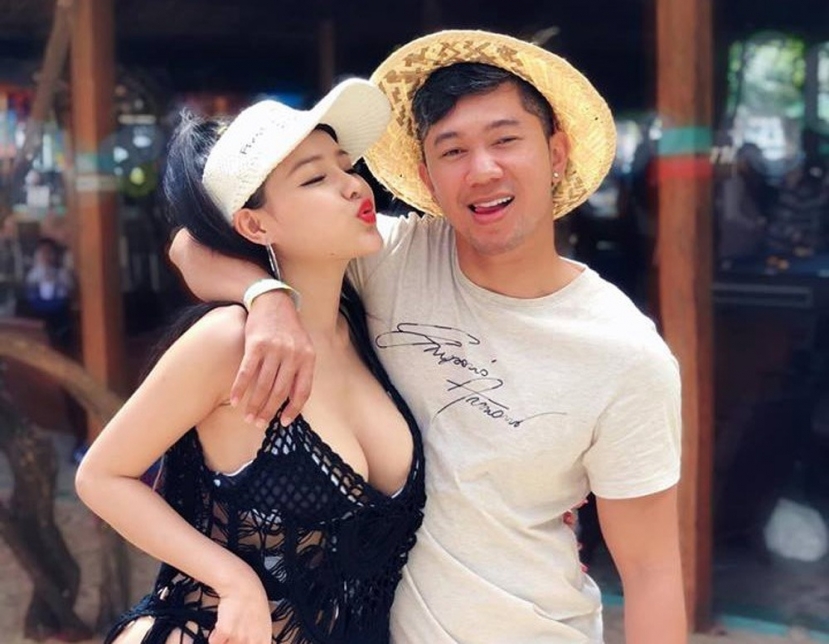 Nàng hot girl đưa ra điều kiện là 'xin giống' người nước ngoài để để con cho đẹp Nàng hot girl đưa ra điều kiện là 'xin giống' người nước ngoài để để con cho đẹp