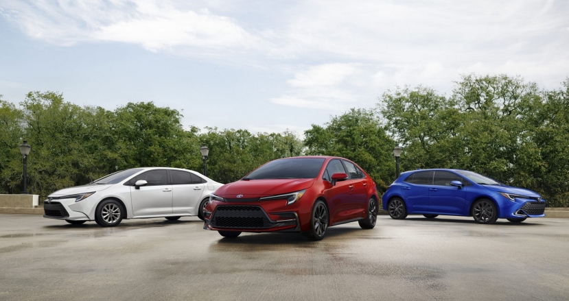 Ra mắt Toyota Corolla 2023: Mẫu sedan cộng hưởng sức mạnh của SUV Corolla Cross - Ảnh 2 Ra mắt Toyota Corolla 2023: Mẫu sedan cộng hưởng sức mạnh của SUV Corolla Cross - Ảnh 2