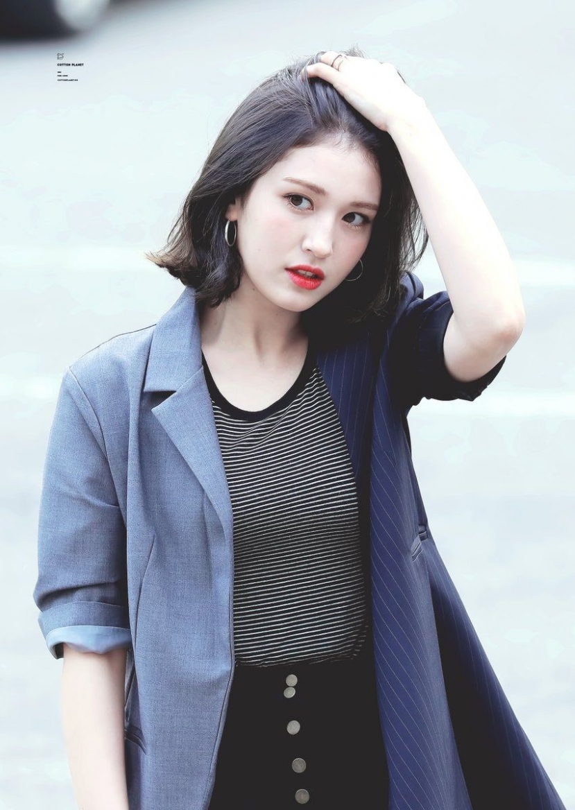 Ảnh: Naver Ảnh: Naver
