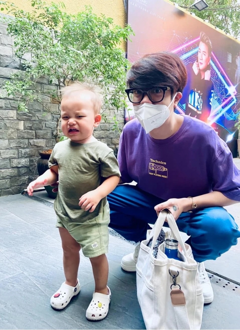 Showbiz 4/3: Phạm Quỳnh Anh lộ di chứng nặng nề hậu Covid-19, Kim Lý lập ra quy định hôn nhân với Hồ Ngọc Hà - Ảnh 3 Showbiz 4/3: Phạm Quỳnh Anh lộ di chứng nặng nề hậu Covid-19, Kim Lý lập ra quy định hôn nhân với Hồ Ngọc Hà - Ảnh 3