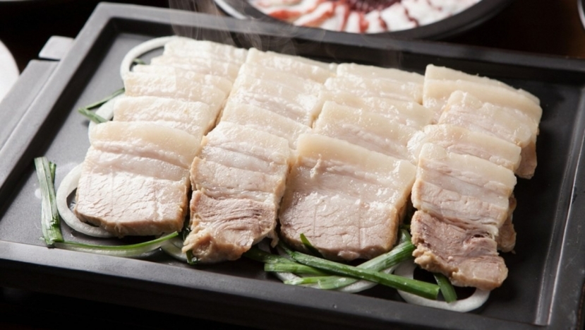 Luộc thịt xong chỉ cần thêm 1 bước: Trắng sạch tinh tươm lại thơm ngon khó cưỡng - Ảnh 3 Luộc thịt xong chỉ cần thêm 1 bước: Trắng sạch tinh tươm lại thơm ngon khó cưỡng - Ảnh 3