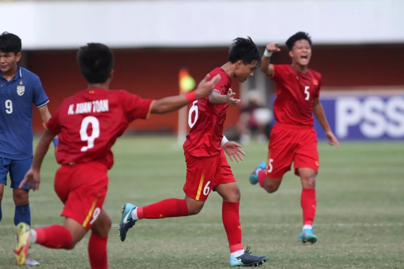 Trọng Tuấn nhân đôi cách biệt cho U16 Việt Nam. Ảnh: VFF Trọng Tuấn nhân đôi cách biệt cho U16 Việt Nam. Ảnh: VFF