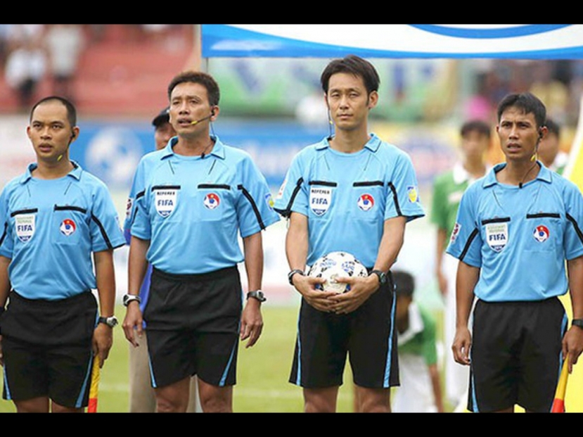 V-League đề xuất sử dụng trọng tài ngoại, Trưởng ban trọng tài VFF nói gì ? - Ảnh 1 V-League đề xuất sử dụng trọng tài ngoại, Trưởng ban trọng tài VFF nói gì ? - Ảnh 1