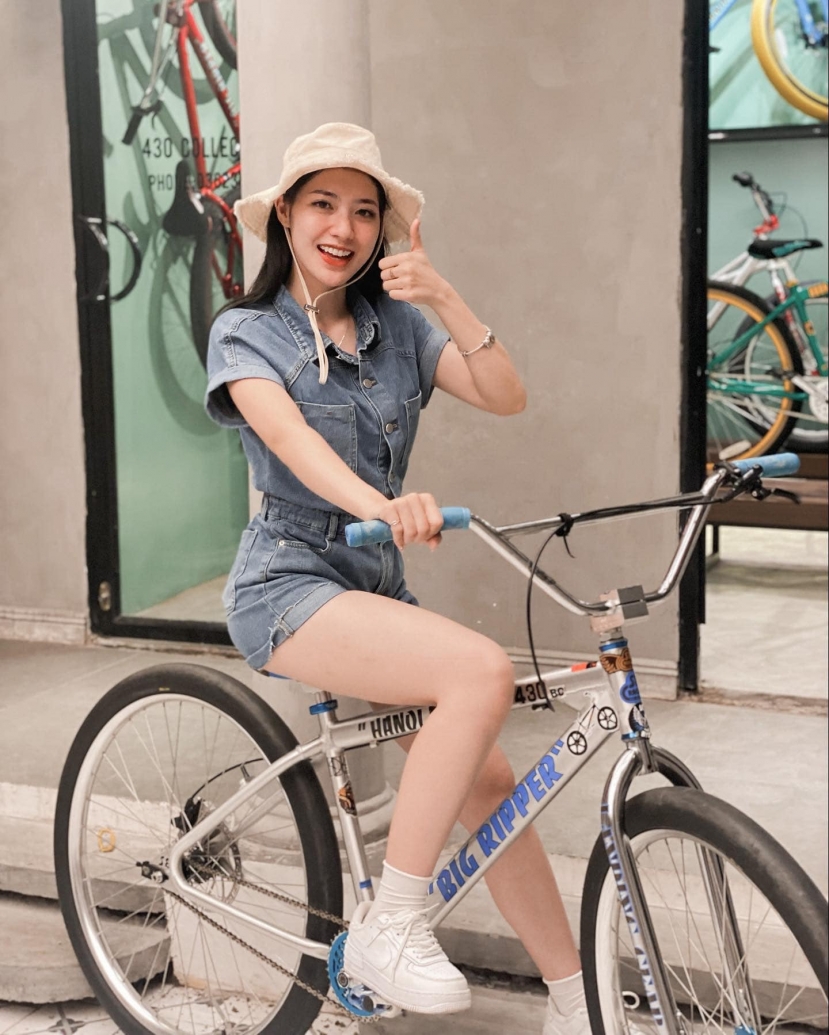 Hot girl đội tuyển Pháp Hoàng Giang Nóng cùng World Cup 2022 là ai? - Ảnh 4 Hot girl đội tuyển Pháp Hoàng Giang Nóng cùng World Cup 2022 là ai? - Ảnh 4
