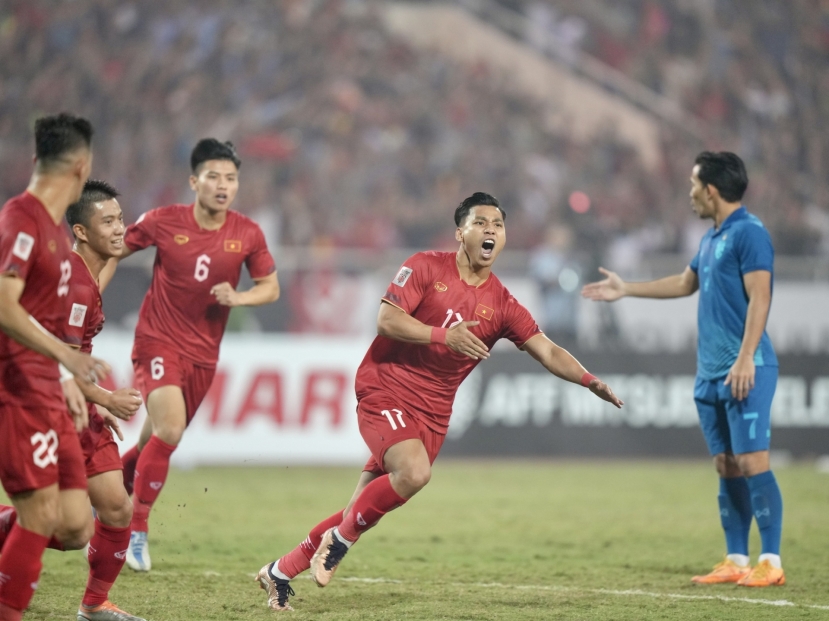 AFF Cup 2022: Để Thái Lan cầm hòa tại Mỹ Đình, ĐT Việt Nam gặp bất lợi lớn ở lượt về - Ảnh 3 AFF Cup 2022: Để Thái Lan cầm hòa tại Mỹ Đình, ĐT Việt Nam gặp bất lợi lớn ở lượt về - Ảnh 3