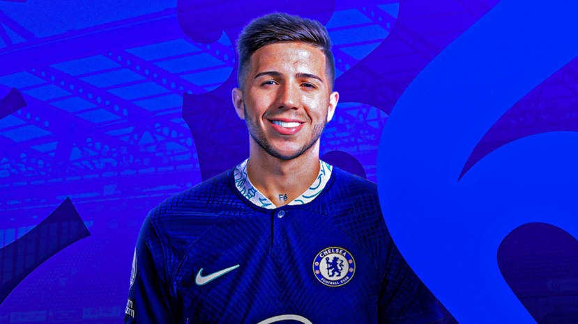 Enzo là bản hợp đồng kỷ lục của Chelsea Enzo là bản hợp đồng kỷ lục của Chelsea