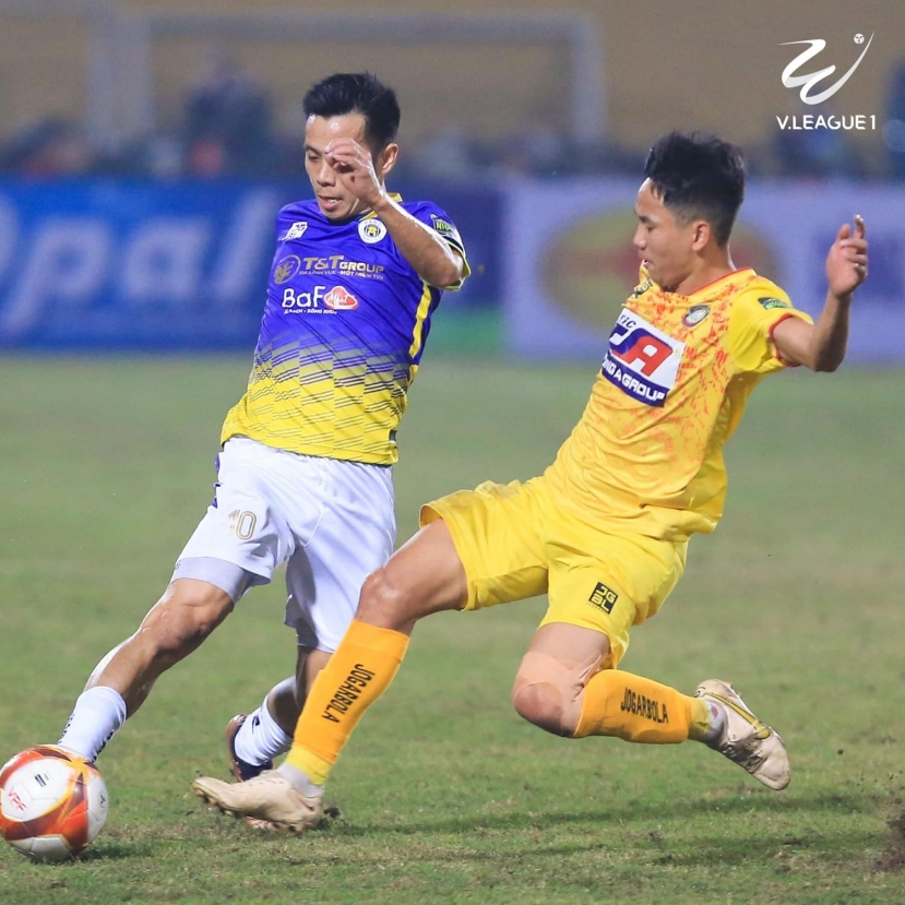 HLV Thanh Hóa chỉ ra nhiều vấn đề tại V-League, không tiếc lời khen Paulo Conrado - Ảnh 1 HLV Thanh Hóa chỉ ra nhiều vấn đề tại V-League, không tiếc lời khen Paulo Conrado - Ảnh 1