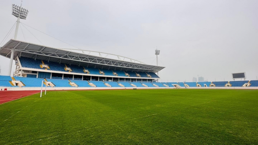 Mặt cỏ sân Mỹ Đình đã xanh mướt hơn rất nhiều so với thời điểm diễn ra AFF Cup 2022. Ảnh: Vlog Minh Hải Mặt cỏ sân Mỹ Đình đã xanh mướt hơn rất nhiều so với thời điểm diễn ra AFF Cup 2022. Ảnh: Vlog Minh Hải