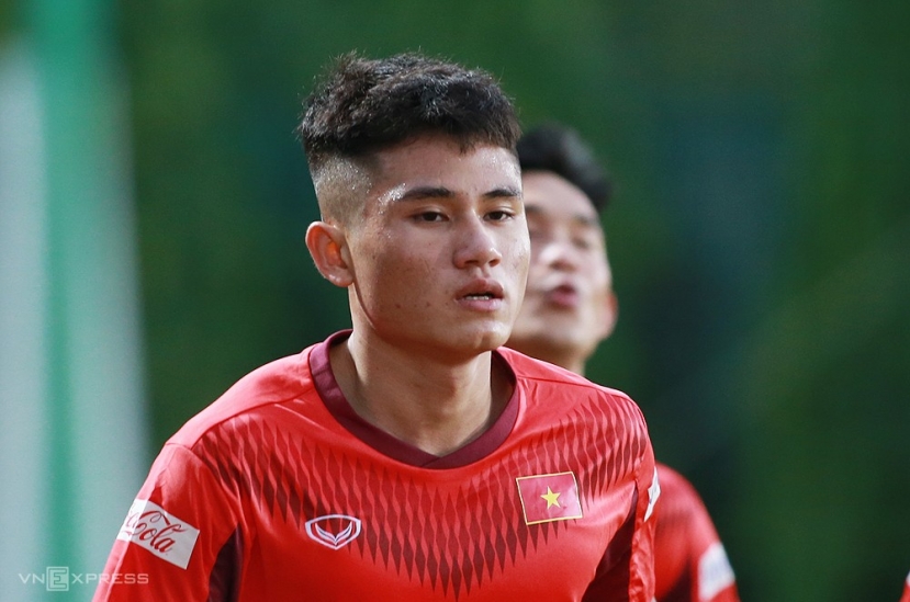 Phi Hoàng nói lời chia tay U20 Việt Nam do chấn thương. Ảnh: VnExpress Phi Hoàng nói lời chia tay U20 Việt Nam do chấn thương. Ảnh: VnExpress