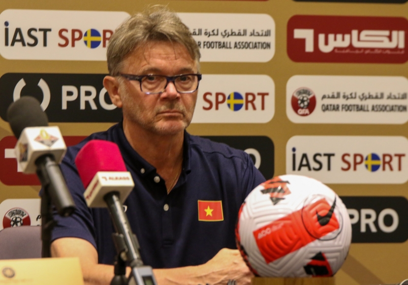 HLV Troussier không hối hận vì các cầu thủ thể hiện tốt nhất có thể HLV Troussier không hối hận vì các cầu thủ thể hiện tốt nhất có thể