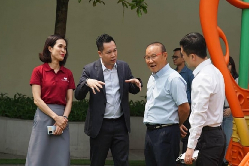HLV Park Hang-seo gửi hồ sơ thành lập cơ sở dạy bóng đá tại Hà Nội HLV Park Hang-seo gửi hồ sơ thành lập cơ sở dạy bóng đá tại Hà Nội