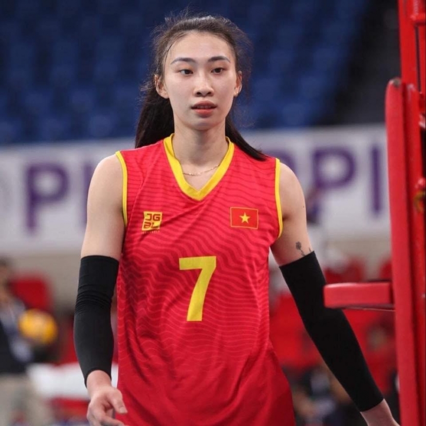 'Kiều nữ' bóng chuyền Việt Nam tung bộ ảnh khoe vẻ đẹp dịu dàng đến mê đắm lòng người - Ảnh 2 'Kiều nữ' bóng chuyền Việt Nam tung bộ ảnh khoe vẻ đẹp dịu dàng đến mê đắm lòng người - Ảnh 2
