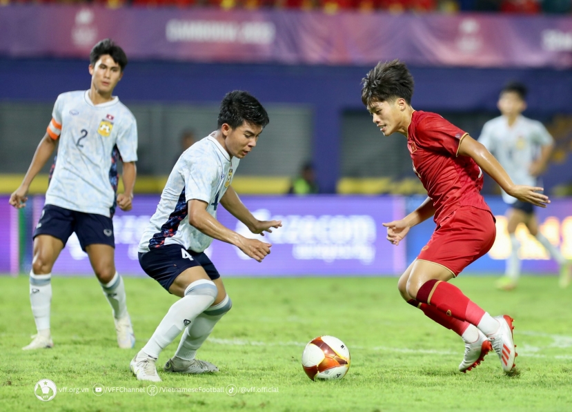U22 Việt Nam thắng nhọc U22 Lào, HLV Troussier lý giải nguyên nhân? - Ảnh 4 U22 Việt Nam thắng nhọc U22 Lào, HLV Troussier lý giải nguyên nhân? - Ảnh 4