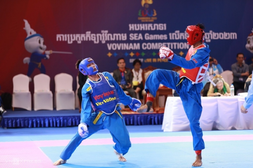 Để thua VĐV Việt Nam, võ sĩ Campuchia phải nhập viện cấp cứu - Ảnh 1 Để thua VĐV Việt Nam, võ sĩ Campuchia phải nhập viện cấp cứu - Ảnh 1