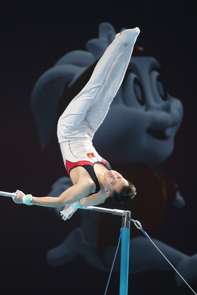 Câu chuyện cảm động đằng sau tấm HCV SEA Games 32 của 'hot boy' TDDC Việt Nam - Ảnh 1 Câu chuyện cảm động đằng sau tấm HCV SEA Games 32 của 'hot boy' TDDC Việt Nam - Ảnh 1