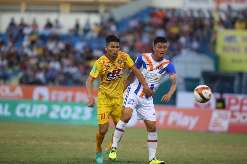 CLB Thanh Hóa nhận thưởng lớn, HLV Popov tính 'buông' V-League - Ảnh 1 CLB Thanh Hóa nhận thưởng lớn, HLV Popov tính 'buông' V-League - Ảnh 1
