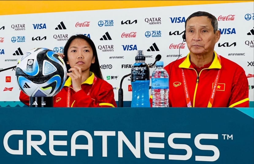 HLV Mai Đức Chung khẳng định ĐT nữ Việt Nam đến với World Cup nữ 2023 không chỉ để du lịch HLV Mai Đức Chung khẳng định ĐT nữ Việt Nam đến với World Cup nữ 2023 không chỉ để du lịch