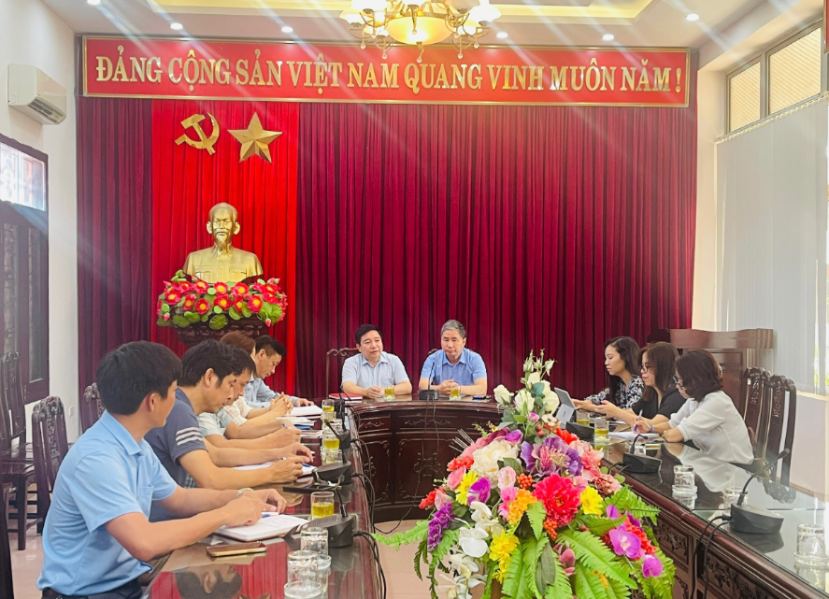 Ông Dương Nghiệp Khôi - Tổng Thư ký VFF trao đổi với Sở VH-TT-DL tỉnh Nam Định về kế hoạch tổ chức trận giao hữu giữa ĐT Việt Nam và ĐT Palestine Ông Dương Nghiệp Khôi - Tổng Thư ký VFF trao đổi với Sở VH-TT-DL tỉnh Nam Định về kế hoạch tổ chức trận giao hữu giữa ĐT Việt Nam và ĐT Palestine