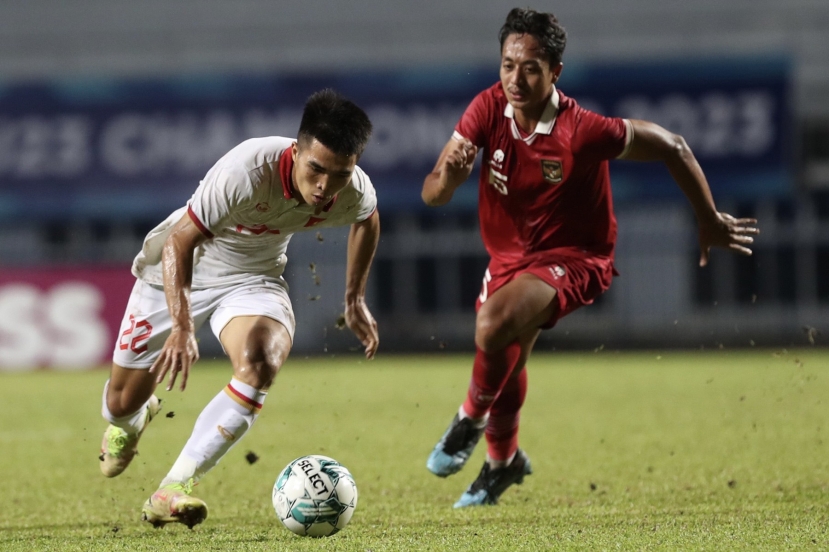 Thắng U23 Indonesia đầy kịch tích, U23 Việt Nam giành chức vô địch U23 Đông Nam Á - Ảnh 1 Thắng U23 Indonesia đầy kịch tích, U23 Việt Nam giành chức vô địch U23 Đông Nam Á - Ảnh 1