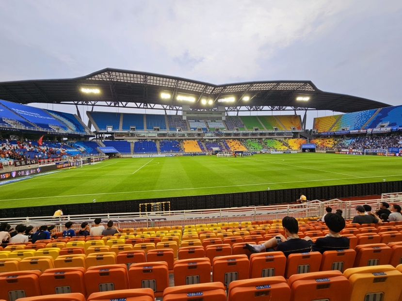 SVĐ Suwon World Cup nơi diễn ra trận giao hũu giữa ĐT Hàn Quốc vs ĐT Việt Nam SVĐ Suwon World Cup nơi diễn ra trận giao hũu giữa ĐT Hàn Quốc vs ĐT Việt Nam