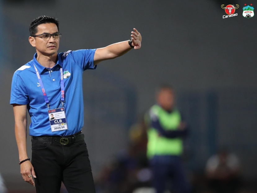 Vòng 1 V-League 2023/2024: HLV Hải Phòng thừa nhận sai lầm, HLV HAGL nói về chức vô địch - Ảnh 2 Vòng 1 V-League 2023/2024: HLV Hải Phòng thừa nhận sai lầm, HLV HAGL nói về chức vô địch - Ảnh 2