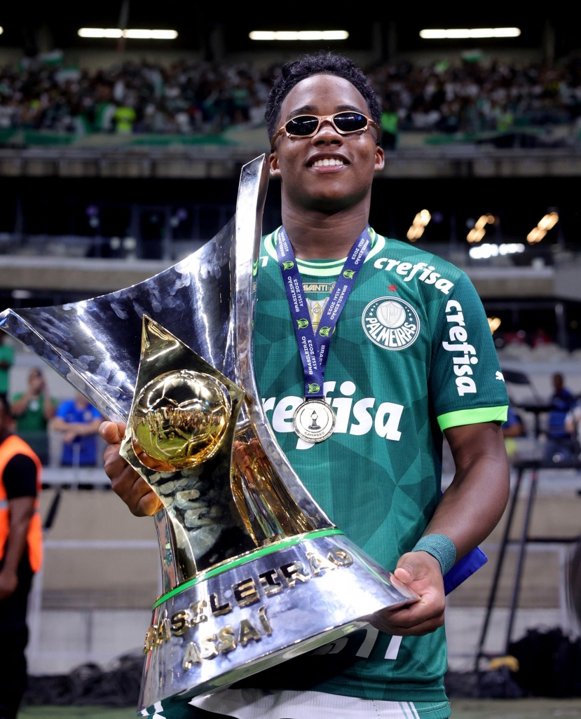 Ở tuổi 17, Endrick giành được 2 chức vô địch Serie A cùng CLB Palmeiras. Ảnh: Internet Ở tuổi 17, Endrick giành được 2 chức vô địch Serie A cùng CLB Palmeiras. Ảnh: Internet