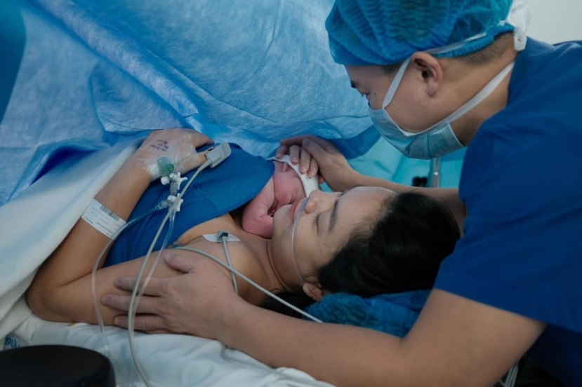 Phạm Quỳnh Anh khoe cận mặt con gái, nói 1 câu thấu cảm tình mẹ con - Ảnh 1 Phạm Quỳnh Anh khoe cận mặt con gái, nói 1 câu thấu cảm tình mẹ con - Ảnh 1