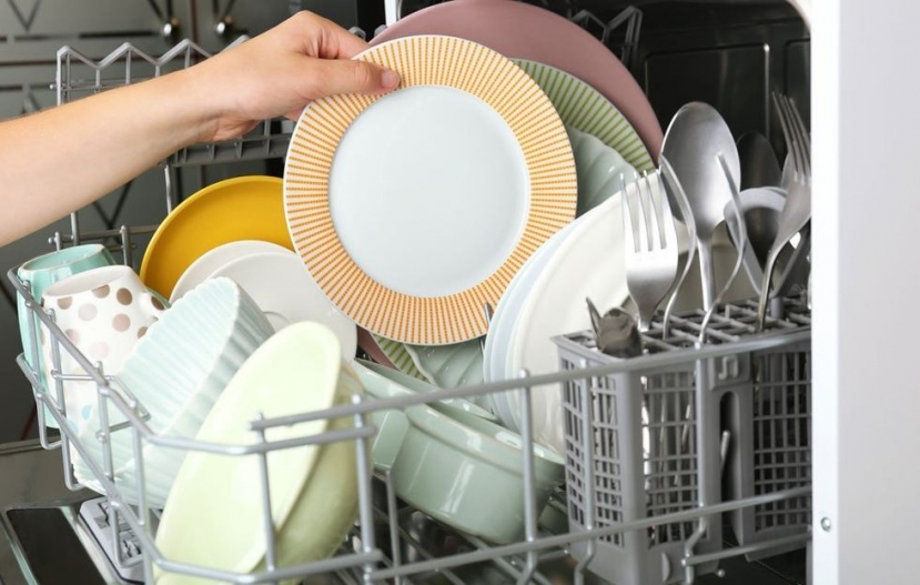 8 sai lầm khi rửa bát mà bà nội trợ nào cũng mắc phải ít nhất một lỗi - Ảnh 4 8 sai lầm khi rửa bát mà bà nội trợ nào cũng mắc phải ít nhất một lỗi - Ảnh 4