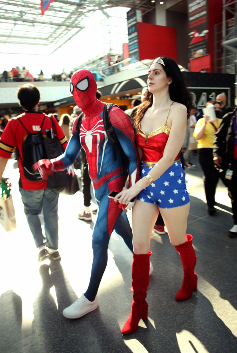 Spider-man và Wonder Woman Spider-man và Wonder Woman