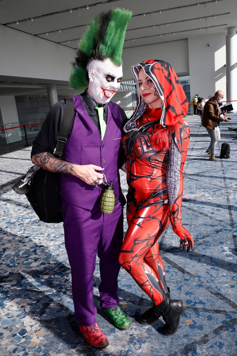 Các cosplayer chụp hình tại New York Comic Con Các cosplayer chụp hình tại New York Comic Con