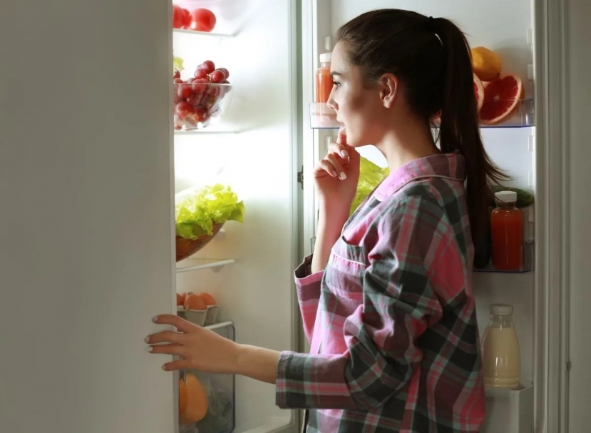Ăn tối muộn - 'con dao 2 lưỡi' đối với sức khỏe - Ảnh 1 Ăn tối muộn - 'con dao 2 lưỡi' đối với sức khỏe - Ảnh 1
