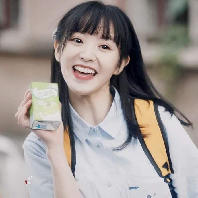 Nữ chính 'Khanh Khanh Nhật Thường' bị bóc quá khứ 'chị đại' giữa lúc đang nổi như cồn Nữ chính 'Khanh Khanh Nhật Thường' bị bóc quá khứ 'chị đại' giữa lúc đang nổi như cồn