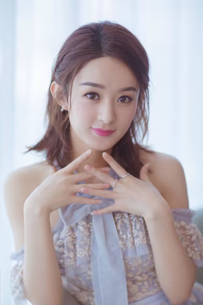 Gió Thổi Bán Hạ hé lộ lý do Triệu Lệ Dĩnh ly hôn Phùng Thiệu Phong - Ảnh 4 Gió Thổi Bán Hạ hé lộ lý do Triệu Lệ Dĩnh ly hôn Phùng Thiệu Phong - Ảnh 4