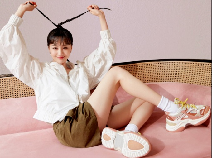Hé lộ 3 lý do khiến Trịnh Sảng không dám về nước, chọc giận Trương Hằng - Ảnh 4 Hé lộ 3 lý do khiến Trịnh Sảng không dám về nước, chọc giận Trương Hằng - Ảnh 4