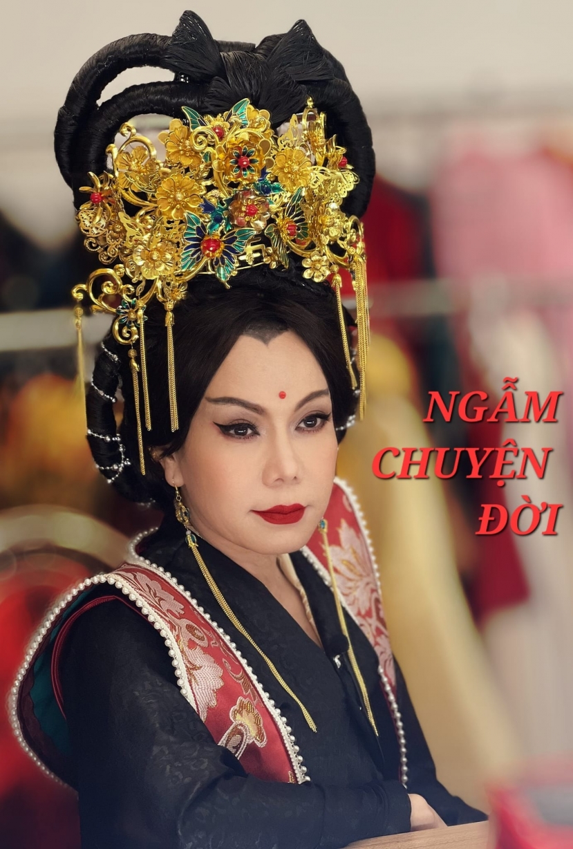 Việt Hương không sợ liên lụy, ẩn ý bênh vực Dương Cẩm Lynh - Ảnh 1 Việt Hương không sợ liên lụy, ẩn ý bênh vực Dương Cẩm Lynh - Ảnh 1